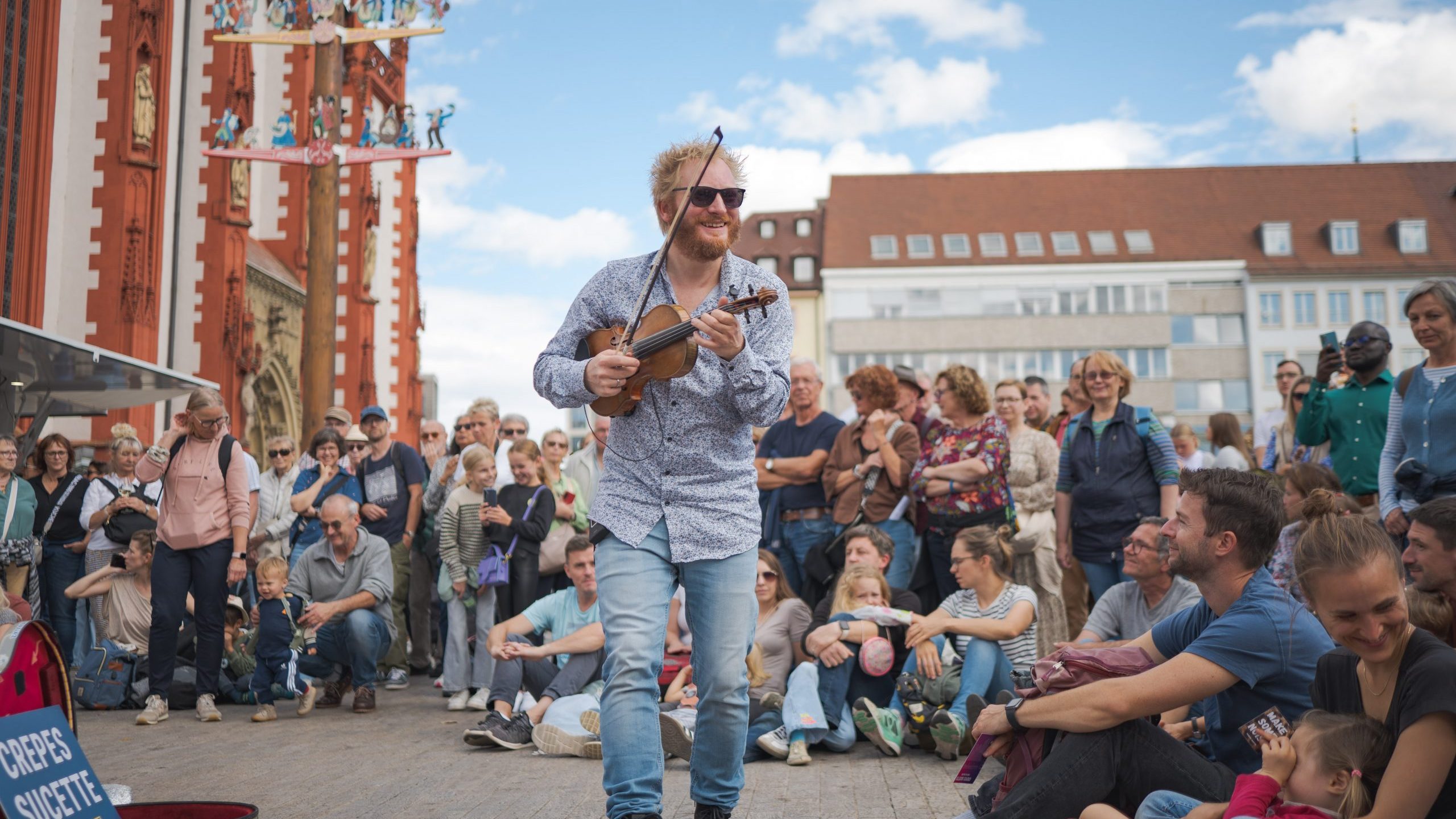 Lukas Bergmann-Gabel Violine Weimar Thüringen Geiger Crepes Sucette Rudolstadt Festival TFF Strassenmusik Busking